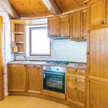 Lovely Holiday Home In Fazana With Swimming Pool Holiday home *