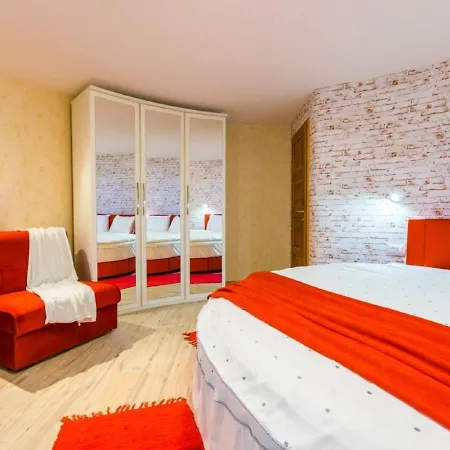 Lovely Holiday Home In Fazana With Swimming Pool * Stinjan